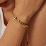 Load image into Gallery viewer, 18k Dainty Cowrie Shell Bracelet