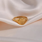 Load image into Gallery viewer, 18k Dainty Floral Signet Rings