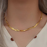Load image into Gallery viewer, 18k Interwoven Herringbone Chain Necklace and Bracelet Set