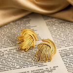 Load image into Gallery viewer, 18k Spiraling Braided Dainty Earrings
