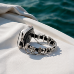 Load image into Gallery viewer, Dazzling Metal Vintage Apple Watch Bands for Women