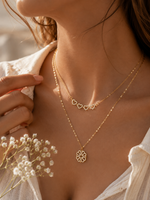Load image into Gallery viewer, Four Leaf Clover Necklace Magnetic Heart Necklace