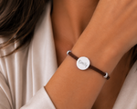 Load image into Gallery viewer, 18k Custom Suede Circle Name Bracelet