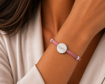 Load image into Gallery viewer, 18k Custom Suede Circle Name Bracelet
