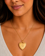 Load image into Gallery viewer, 14k Dainty Heart Pendant Letter Initial Necklace