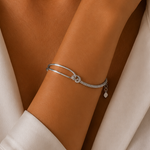 Load image into Gallery viewer, S925 Twisted Knot Round Bar Bracelet