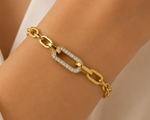 Load image into Gallery viewer, 18k Chunky Paperclip Pearl Accented Bracelet