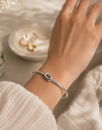 Load image into Gallery viewer, Classic Knot Bracelet