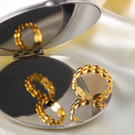 Load image into Gallery viewer, 18k Oval Bead Ring