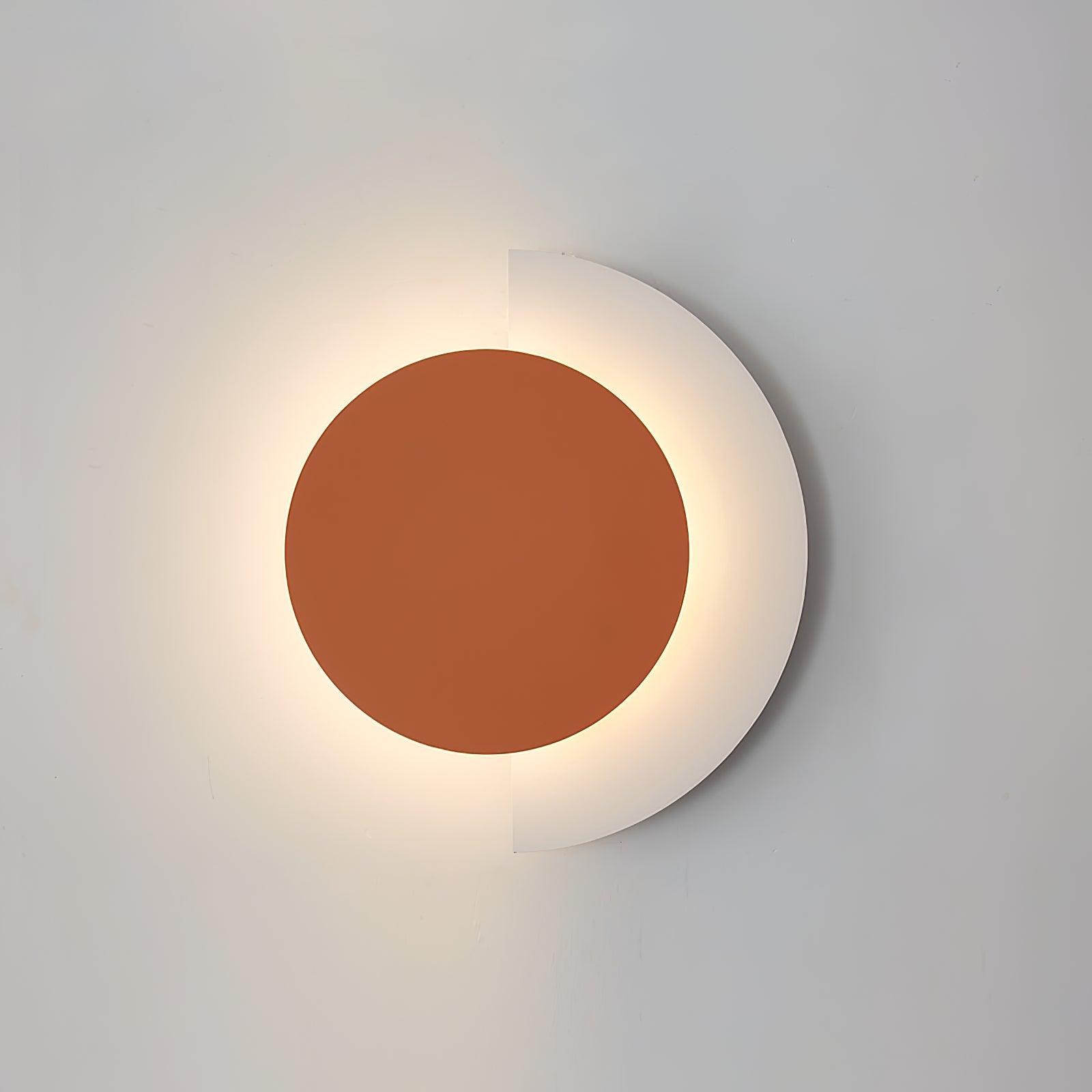 Rounded Sculptural Art Glass Finish Wall Sconce