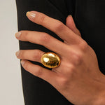 Load image into Gallery viewer, 18k Hammered Oval Dual Band Ring