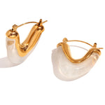 Load image into Gallery viewer, 18k Classy V Hoop Earrings