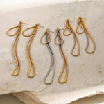 Load image into Gallery viewer, Classy Snake Chain Tassel Stud Earrings