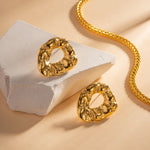Load image into Gallery viewer, 18k Textured Open Irregular Circle Earrings