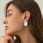 Load image into Gallery viewer, Poppy Gold Square Earrings