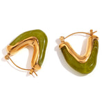Load image into Gallery viewer, 18k Classy V Hoop Earrings