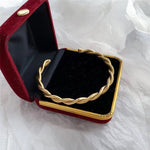 Load image into Gallery viewer, Classy Twist Cuff Bracelet