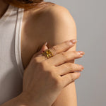 Load image into Gallery viewer, 18k Playful Wavy Open Gem Ring