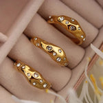 Load image into Gallery viewer, Gold Diamond Embedded Ring