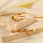 Load image into Gallery viewer, 18k Dainty Asymmetrical Melted Gold Pearl Earrings