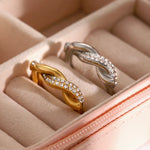 Load image into Gallery viewer, Intertwined Diamond Accent Ring