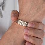 Load image into Gallery viewer, Personalized Family Name Herringbone Chain Bracelet