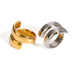 Load image into Gallery viewer, 18k Modern Wrap Around Flat Ring