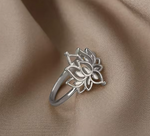 Load image into Gallery viewer, Lotus Flower Dainty Ring