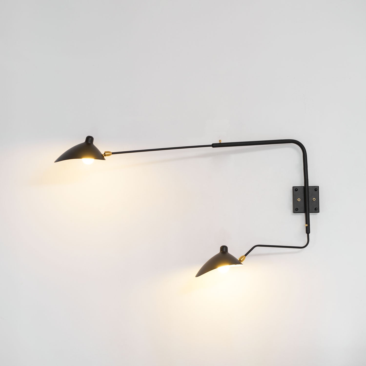 Articulated Arm Contemporary Design Wall Sconce