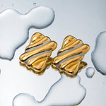 Load image into Gallery viewer, Chunky Two Tone Wavy Square Earrings