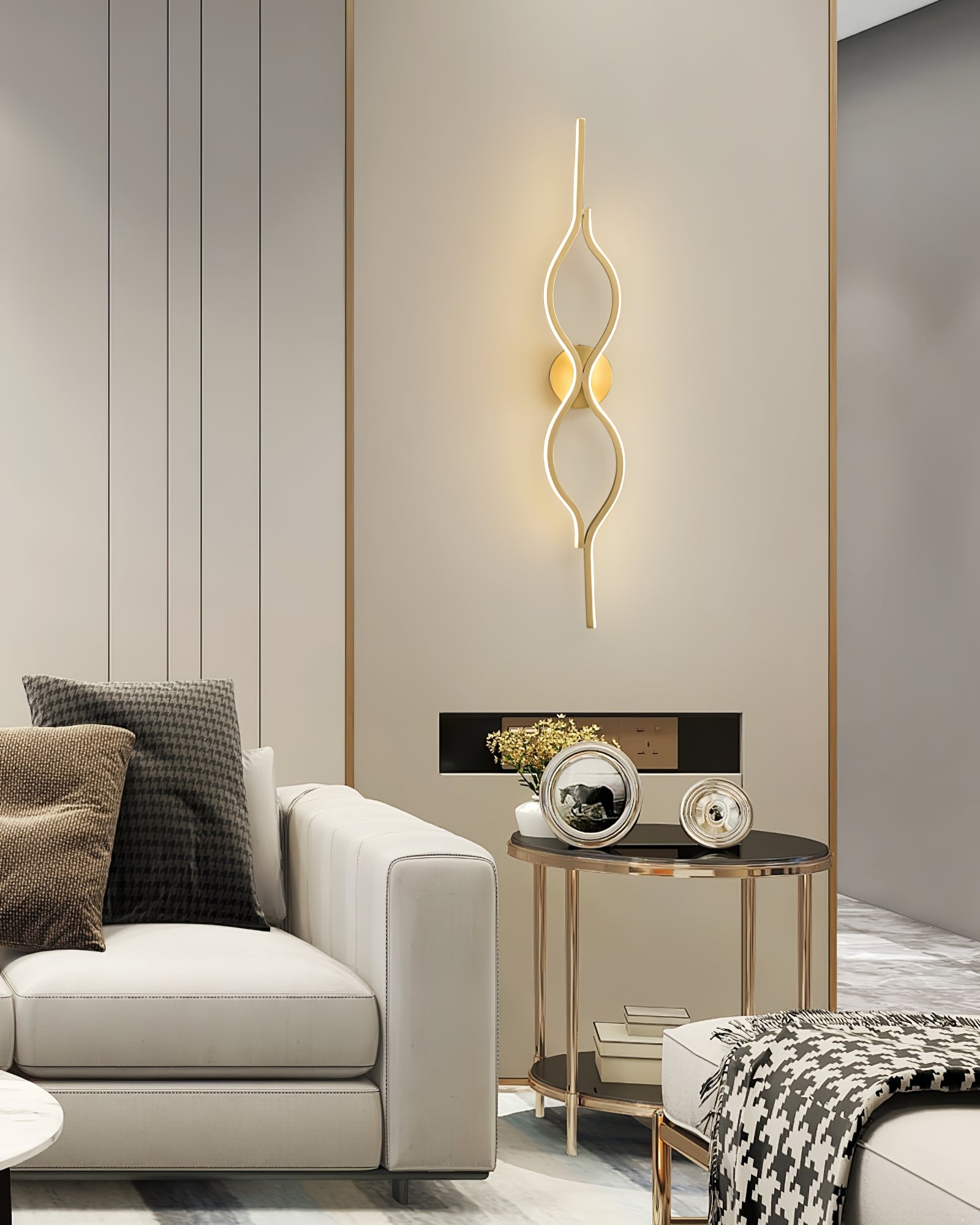 Twist Nordic Inspired Brass Finish Wall Light