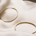 Load image into Gallery viewer, Classic Bangle Slide On Gold Bracelet