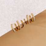 Load image into Gallery viewer, Four Prong Zirconia Inlay Huggie Earrings