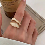 Load image into Gallery viewer, Adjustable Luxury Gold Crevice Ring