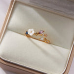 Load image into Gallery viewer, Leah Crystal White Floral Gold Ring