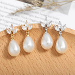 Load image into Gallery viewer, Dainty Diamond Leaf Pearl Earrings