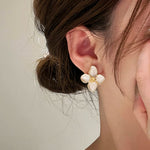 Load image into Gallery viewer, Dainty Floral Hibiscus Earrings