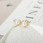 Load image into Gallery viewer, Dainty Gold Accented Heart Pearl Stud Earrings