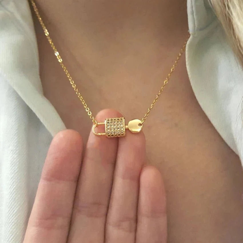 Dainty lock and key lovers necklace 394375