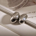 Load image into Gallery viewer, Elegant Oval Stud Earrings