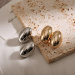 Load image into Gallery viewer, Elegant Oval Stud Earrings