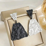 Load image into Gallery viewer, Geometric Textured Black and White Earrings