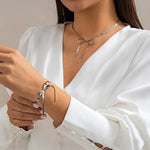 Load image into Gallery viewer, Herringbone Chain Bow Necklace and Bracelet Set
