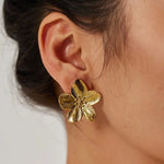 Load image into Gallery viewer, Hibiscus Floral Stud Earrings