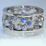Load image into Gallery viewer, Sparkling Zirconia Vintage Ring in Silver