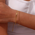 Load image into Gallery viewer, Minimal Herringbone & Dainty Snake Chain Layered Bracelet