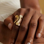 Load image into Gallery viewer, Modern Spiral Textured Ring