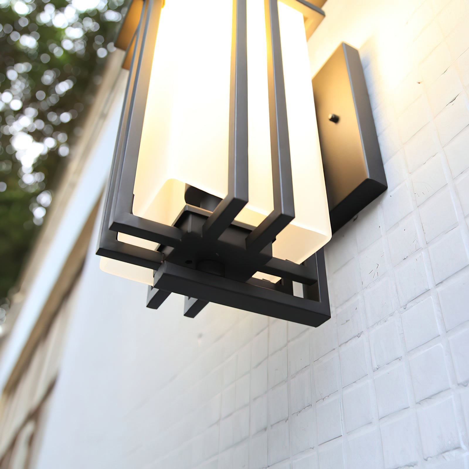 Nøordka Light Bespoke Wall Light Fixture Iron Retro Outdoor Porch Entry Accent Wall Lamp