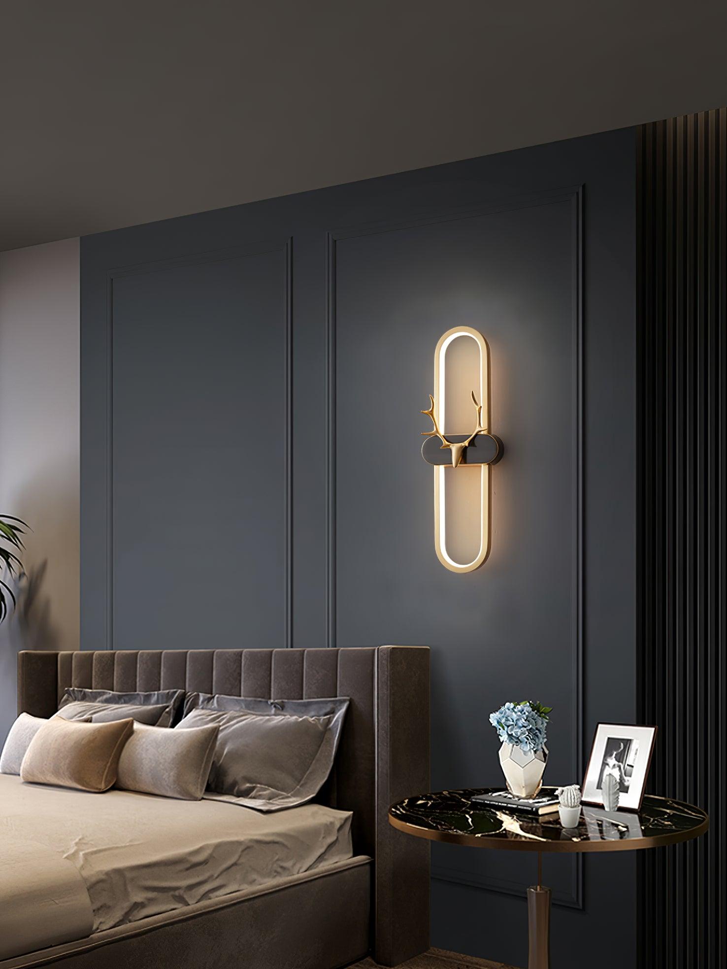 Nøordka Light Bespoke Wall Light Fixture L 5.1″ x W 2.4″ x H 15.7″ / Brass+Black / Warm Light Brass Antlers Midcentury Modern Wall Lamp