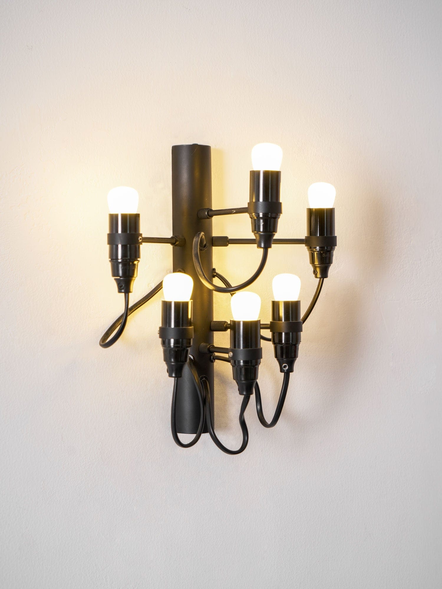 Nøordka Light Bespoke Wall Light Fixture Mirror Polished Steel Contemporary Wall Lamp